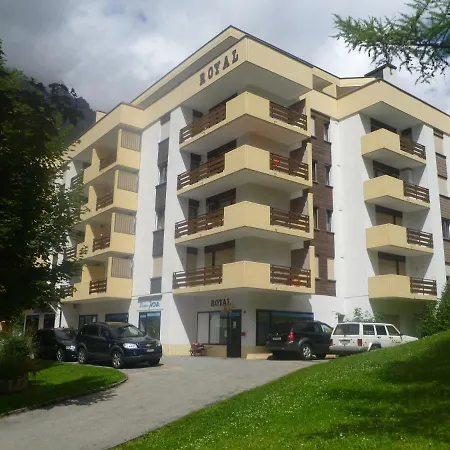 Apartment Royal 50 *