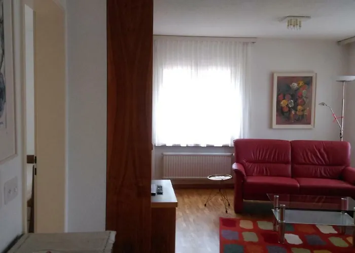 Royal 50 Apartment *